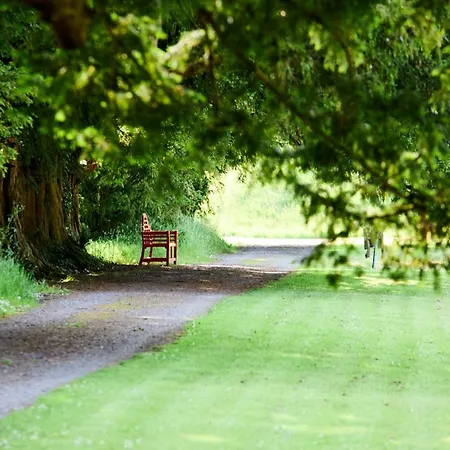 Дом отдыха Loughcrew Courtyard House *